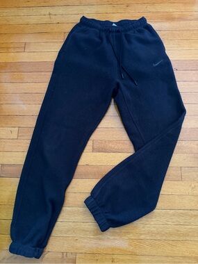 Nike Black Fleece Jogger Pants
